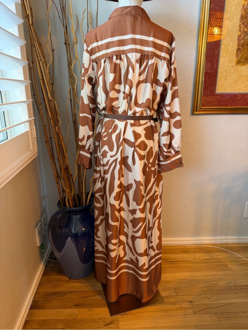 NWT ITOO Made in Italy Abstract Brown & Cream Maxi Shirt Dress with Belt Sz Smal - Picture 2 of 10